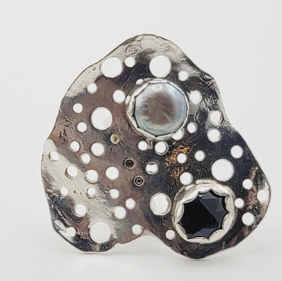 ONYX & PERAL ABSTRACT DESIGN RING HANDMADE IN STERLING SILVER METAL SIZE 8.5 - Picture 1 of 6